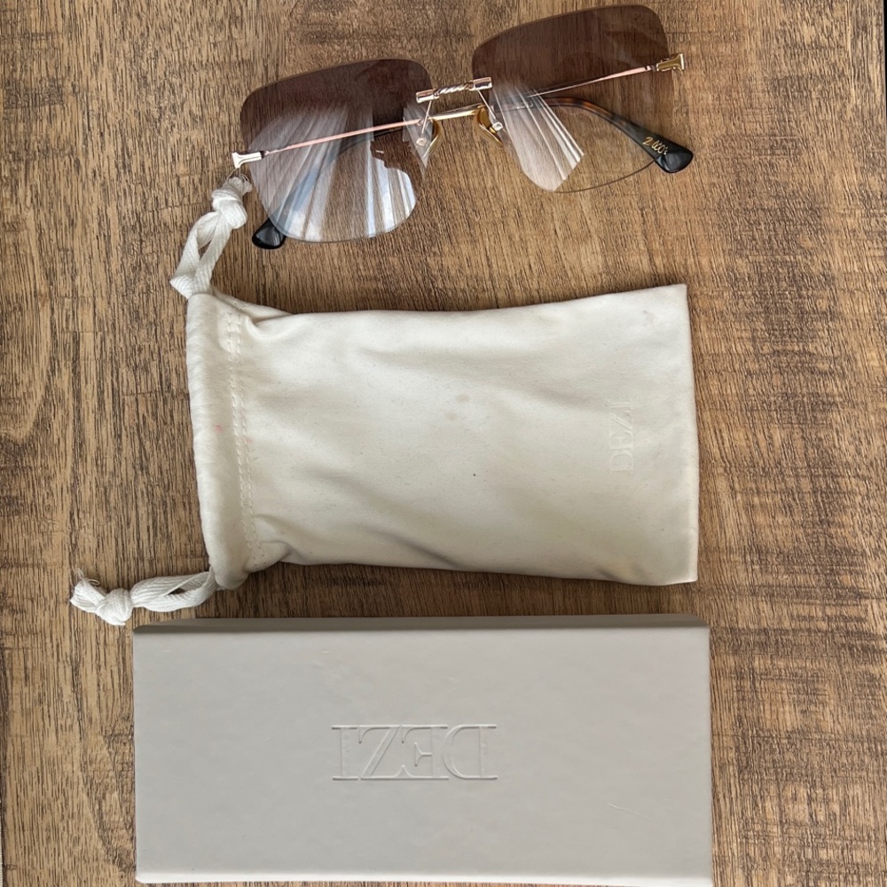 DEZI Brown and Gold Rimless Glasses